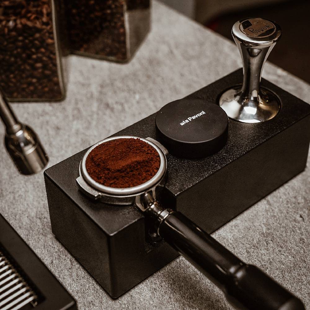 La Pavoni LIVELLATORE SEMIPRO NERO CON LOGO PER PORTAFILTRO MACCHINA SEMIPROFESSIONALE Negozio